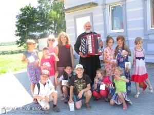 1-12 июня 2015 года. Отдел по церковной благотворительности и социальному служению Гродненской епархии провел благотворительный православный лагерь «Нарния»